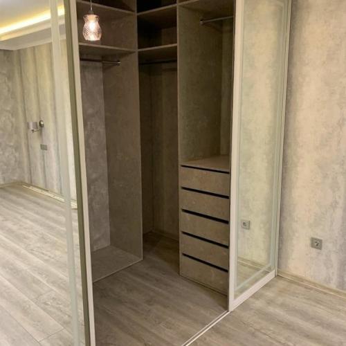 Дизайн вместительного шкафа. 07