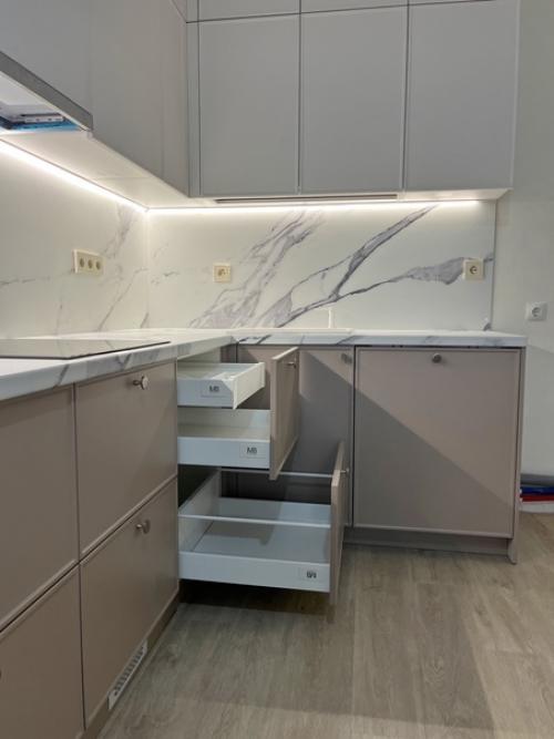 Когда вот-вот получишь ключ от квартиры, о чем подумать в первую очередь? 04