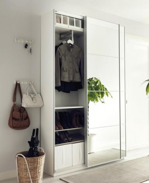 Привет!  С вами снова я - Екатерина Якимова, ведущий дизайнер интерьеров магазина икеа Казань. 03