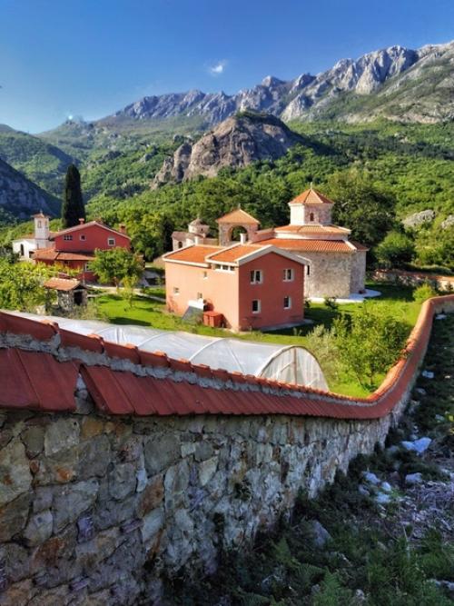 Нюансы жизни в Черногории. 02 Нюансы жизни в Черногории. 02