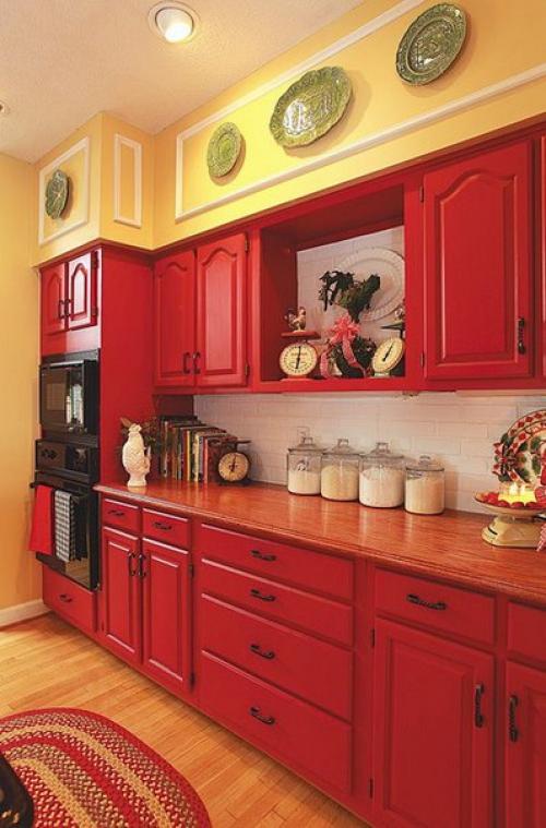 Кухни красного цвета - способ сделать интерьер квартиры или дома ярким и запоминающимся! 07