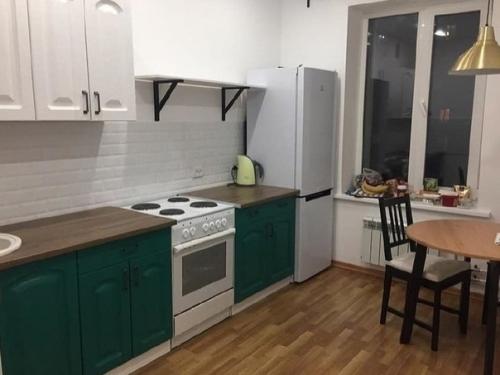 Вот такой вариант бюджетного обновления кухни. 05