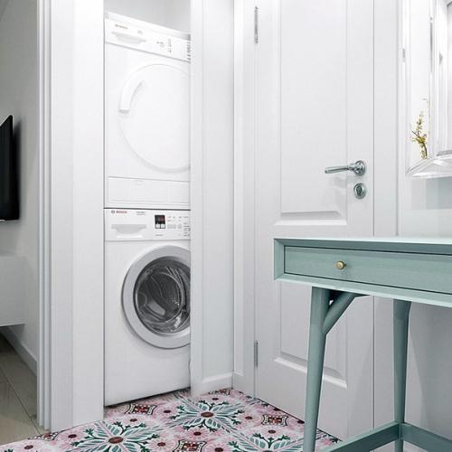 Красочный дизайн маленькой квартиры! 09