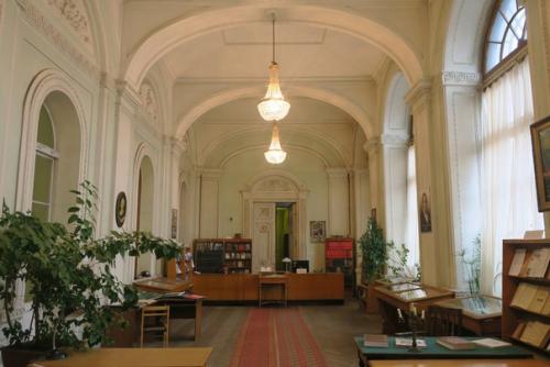 Центральная военно-морская библиотека. 01