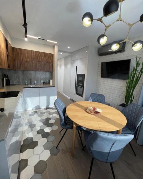 Аккуратная сдержанность и лаконичность - визитная карточка современного стиля, который идеально подходит для оформления кухни XXI века. 01