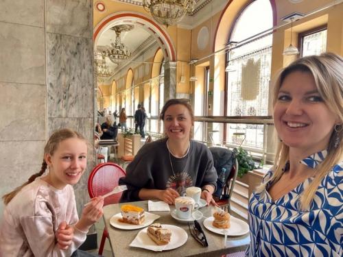 Минские картинки.  Красивый ухоженный, чистый город, который мы обошли за один день. 05