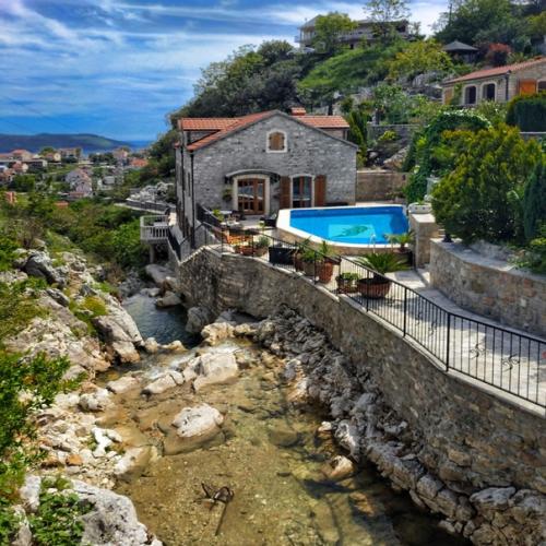 Нюансы жизни в Черногории. 05 Нюансы жизни в Черногории. 05