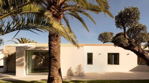 Реконструкция частного дома в Испании. 03