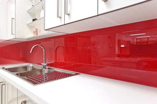 Кухни красного цвета - способ сделать интерьер квартиры или дома ярким и запоминающимся! 08