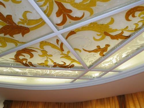 Стеклянные потолки - архитектурная новинка. 01