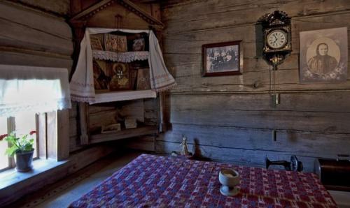 Икона в интерьере. Икона в доме.