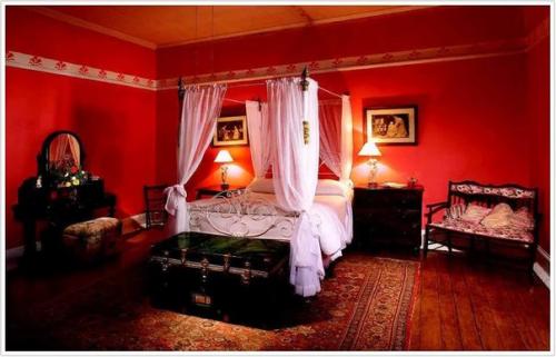 Спальня - особое, уникальное по своей функциональности место в доме. 03