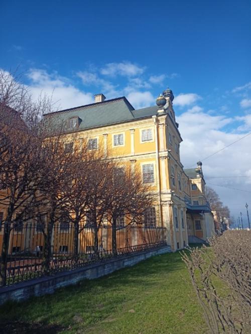 Короткихобискусстве. Поскольку с каждым моим постом про питер ваших реакций всё меньше, своё повествование ( как и путешествие) буду заканчивать. 01