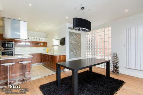 Стеклянные стены в интерьере.