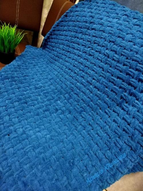 Чтобы не говорили про эти пледики, мне они очень нравятся. 08