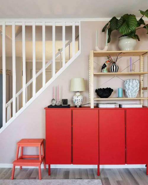 Всплеск цвета в интерьере скандинавсого дома. 01