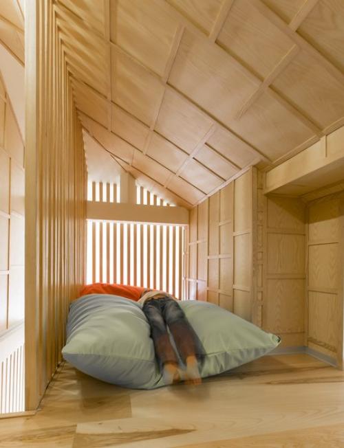 Мансардная квартира в Москве площадью 150 кв. 08