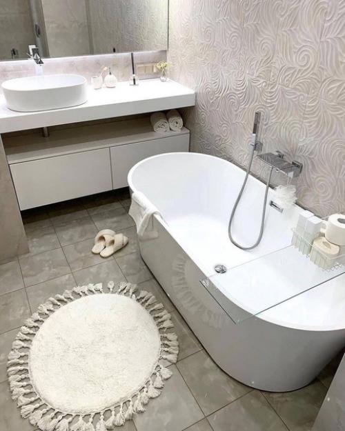 Интерьер квартиры в светлых тонах. 03