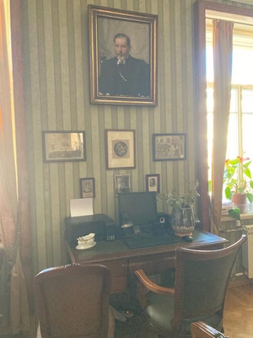 Частный музей Бенуа 3-я линия в. о., дом 20, 4 этаж санктпетербург музей. 04