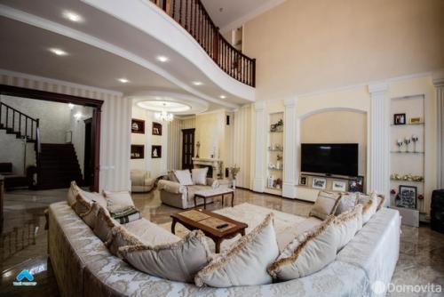 Как выглядит особняк за $850 000 с видом на дворец Румянцевых - Паскевичей. 02