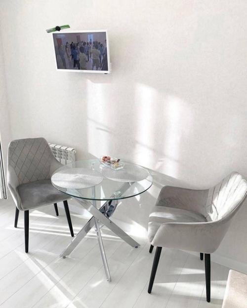 Интерьер квартиры в светлых тонах. 06