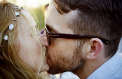 14\\25.   POV Mia.   - в смысле ты уезжаешь? 03