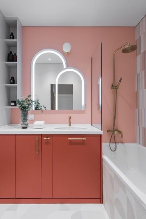 Стеклянная перегородка - популярное решение для зонирования в ванной комнате. 01