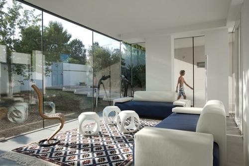 Современная и экологичная вилла в Италии. 03