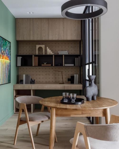 Когда увидели описание проекта, готовились испытать приступ клаустрофобии. 04