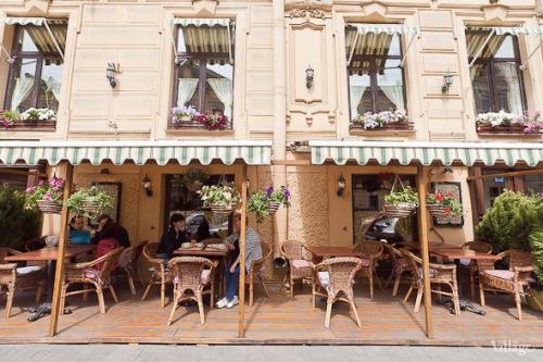 8 уютных летних веранд в центре Петербурга. 01