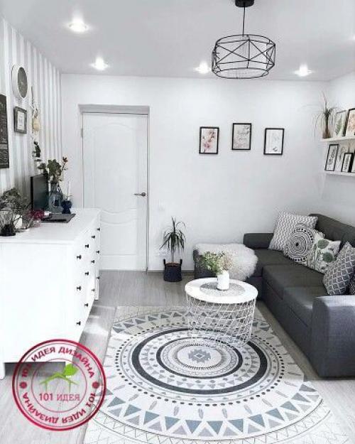 Закончили ремонт в гостиной. 01