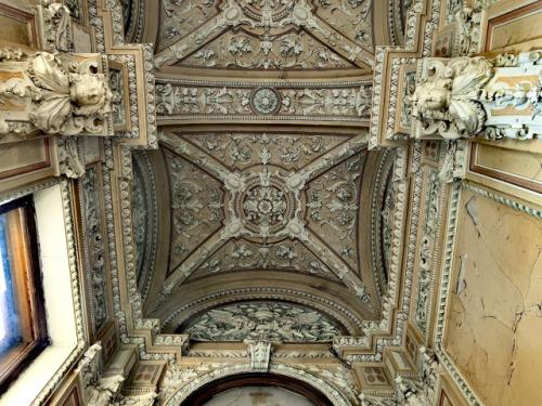 Парадный вход в особняк Брусницыных 2. 05