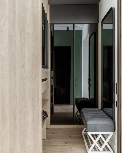 Когда увидели описание проекта, готовились испытать приступ клаустрофобии. 03