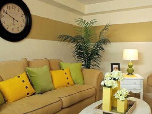 Косметический ремонт гостиной.