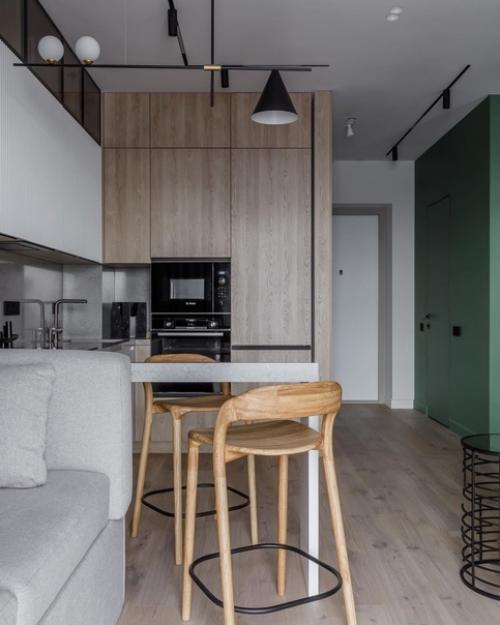 Когда увидели описание проекта, готовились испытать приступ клаустрофобии. 02