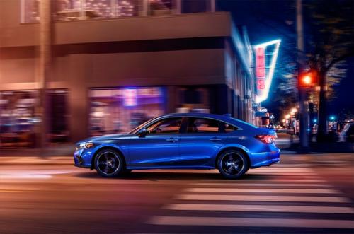 Мы вас уже знакомили с новым Седаном Civic 11 поколения. 09