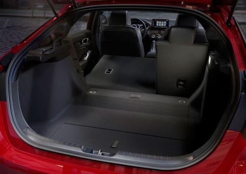 Мы вас уже знакомили с новым Седаном Civic 11 поколения. 05