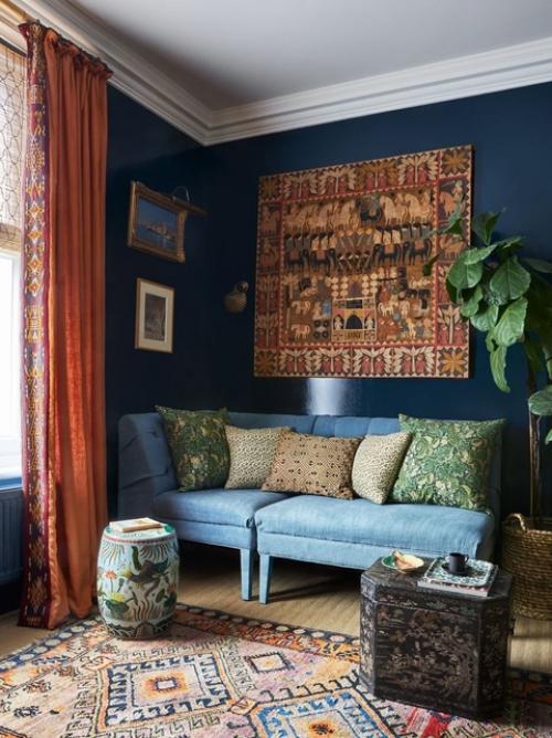 Небольшая квартира в кенсингтоне преобразилась из стандартного жилья в оригинальное пространство с элементами неожиданности. 01