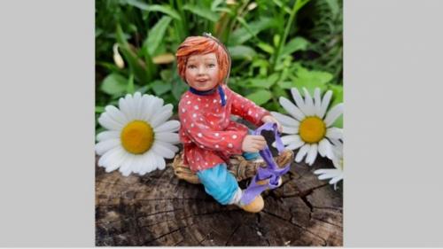 История игрушек.  Павловчанка сказочных героев из ваты и полимерной глины создает. 02