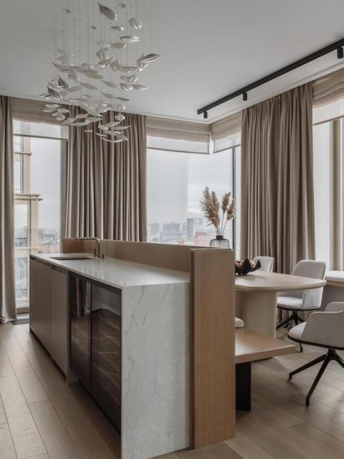 Светлый интерьер для учёбы, отдыха и гостей. 02