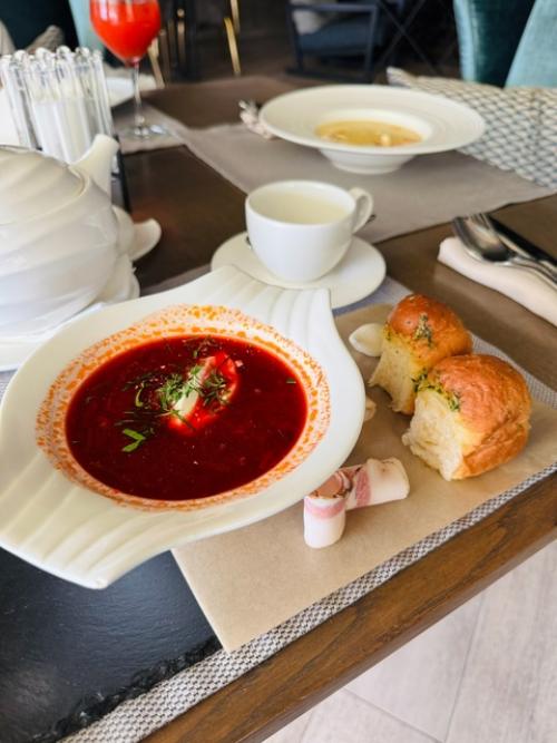 Harvey & Monica в Москве. 04