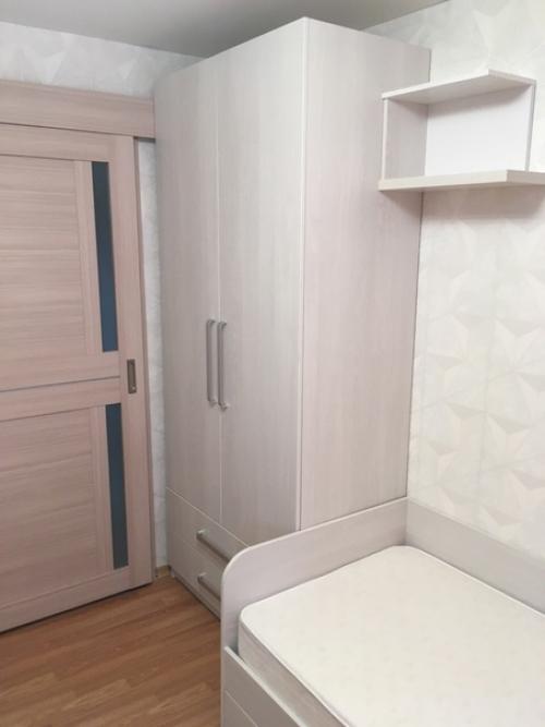 Вот такой ремонт в детской комнате на ваш суд. 09