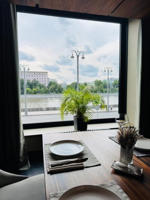 Harvey & Monica в Москве. 08