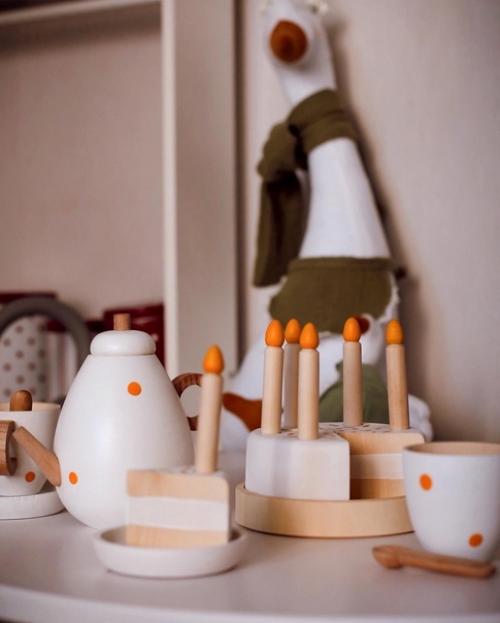 Жилище - это островок безопасности, в нем можно расслабиться, восстановить ваши силы, проявить себя и свои творческие способности! 01