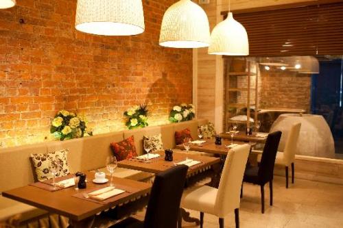 8 лучших ресторанов грузинской кухни в Петербурге. 01