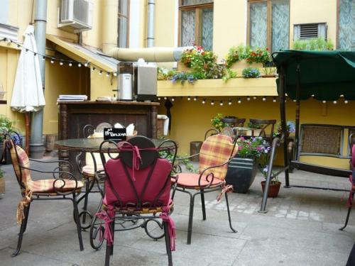 8 уютных летних веранд в центре Петербурга. 04