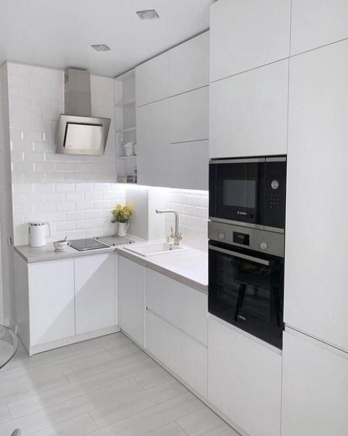 Интерьер квартиры в светлых тонах. 02