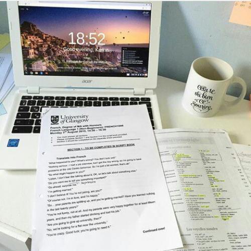 Профессия - дизайнер.  Кто стать это и как им?