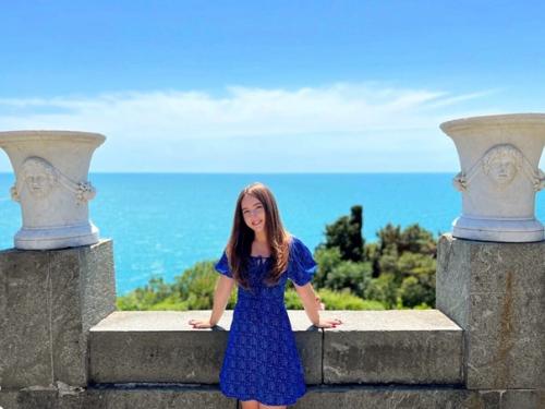 Прекрасный воронцовский дворец - уникальное сооружение, ставшее воплощением эпохи романтизма. 01