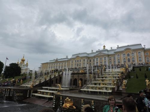 На прошлой неделе с другом вернулись из поездки по пригородам Санкт-петербурга. 05